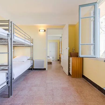 10 Min Walk From The Beach 빌라
